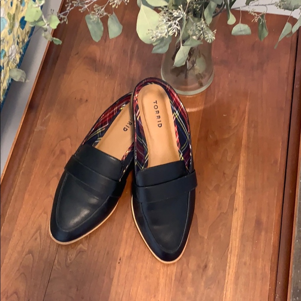 Torrid size 11 Loafer Slides